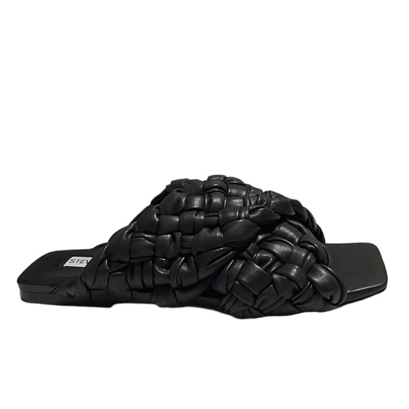 Steve Madden Marina Flat Sandals *Final price drop* - Picture 3 of 7